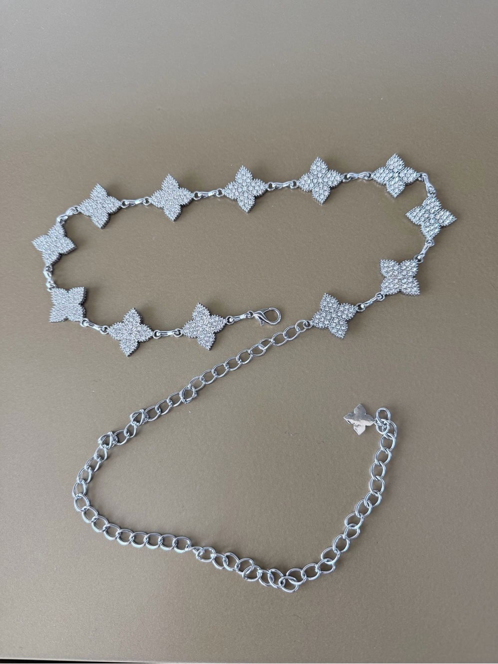 Crystal Clover Link Waist Chain Belt - Silver - Picture 2 of 2
